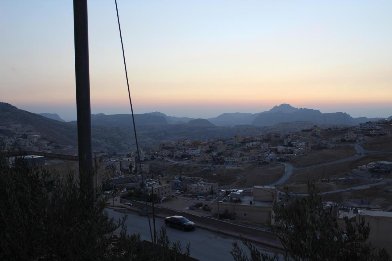 Petra Princess Balqees Hostel 瓦迪穆萨 外观 照片